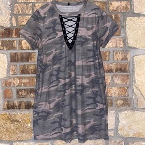 Camo t-shirt dress